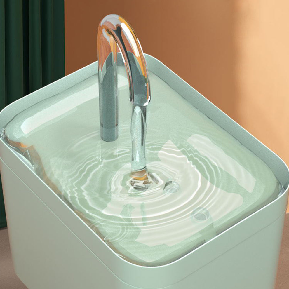 Pet water fountain, ultra-quiet USB electric dispenser with 3 water flow speeds, 1.5L capacity, green color
