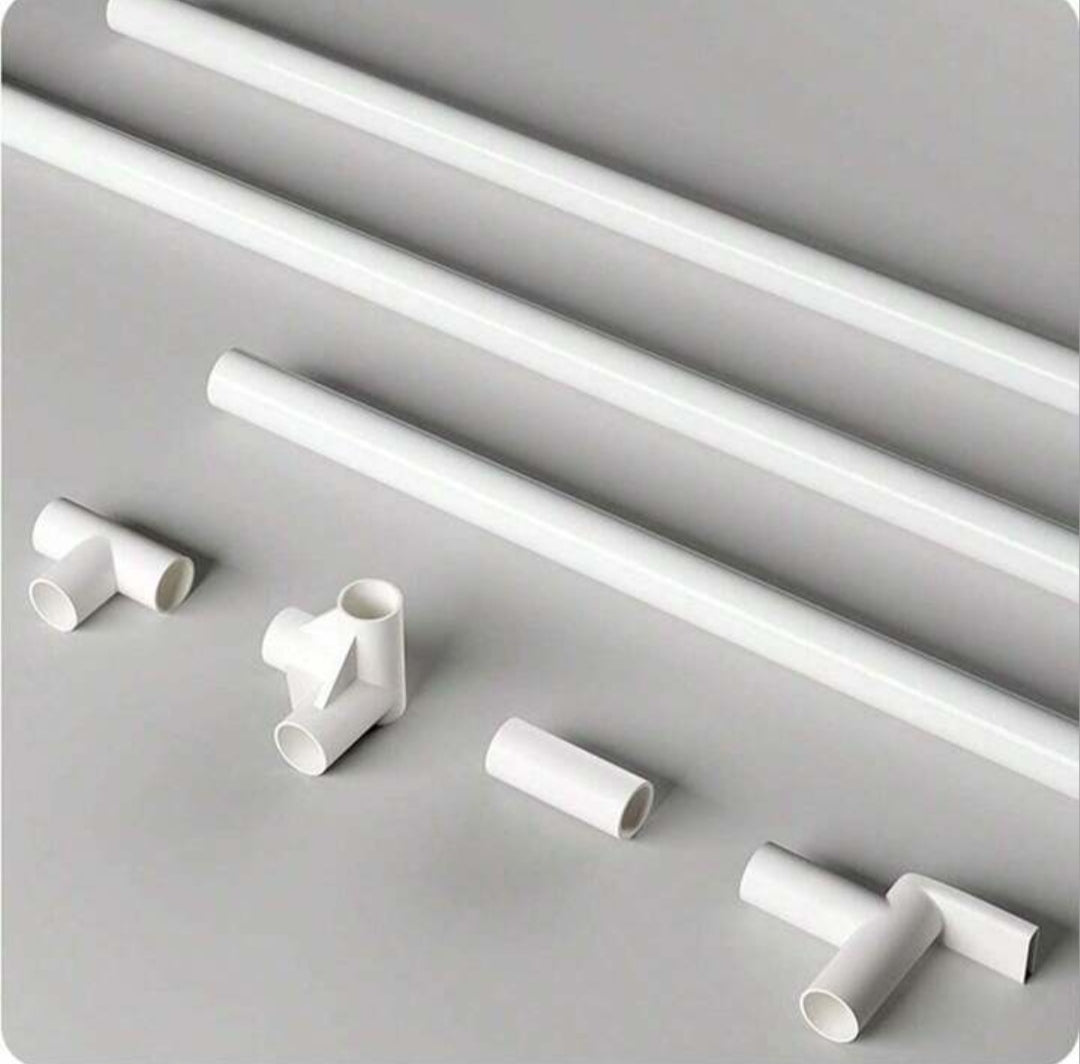 Triangular Coat Rack, Versatile Home Organizer with 3 Shelves, Easy Assembly, Metal and Plastic, White