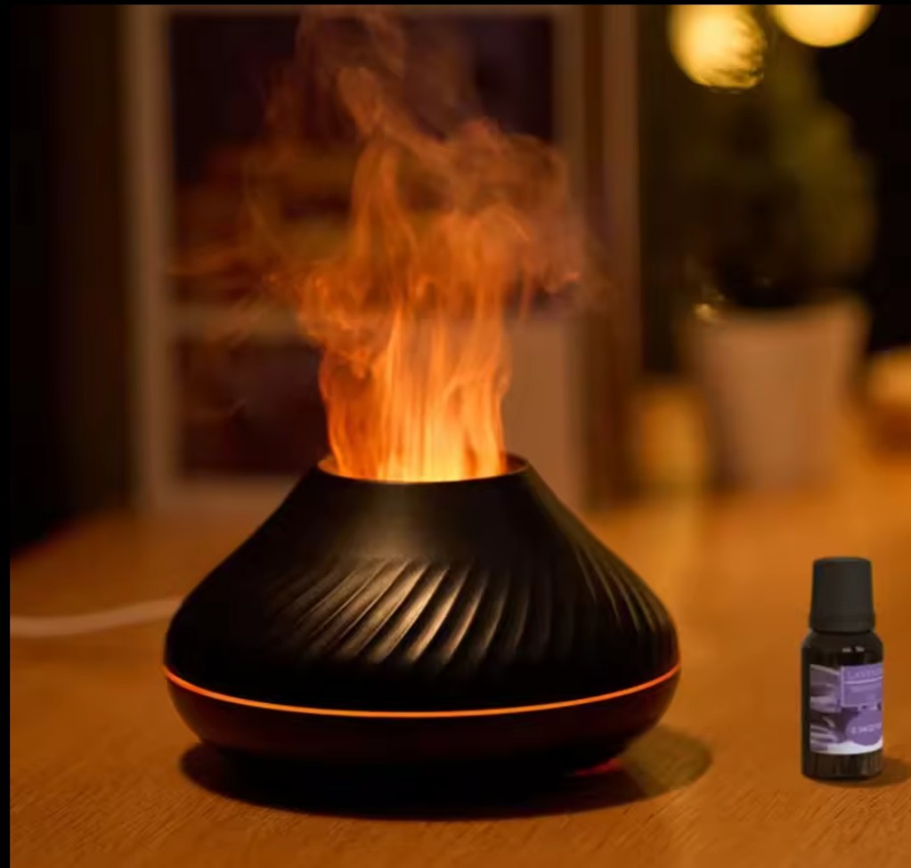 Volcano humidifier ultrasonic diffuser LED lamp with realistic flame effect 6 adjustable colors