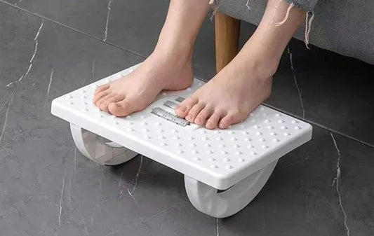 Trendings portable footrest for desk in white with textured surface supporting feet while sitting